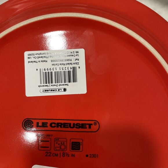 LE CREUSET 8.5” Plate CERISE / Cherry Red Salad Side Dessert Appetizer New - Picture 4 of 4